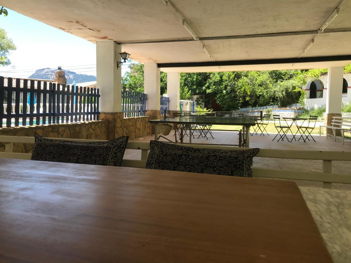 恰罗德里欧默朵酒店 Riópar 外观 照片
